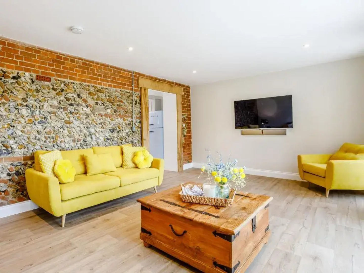 Toppesfield Hall Luxury Cottage With Hot Tub