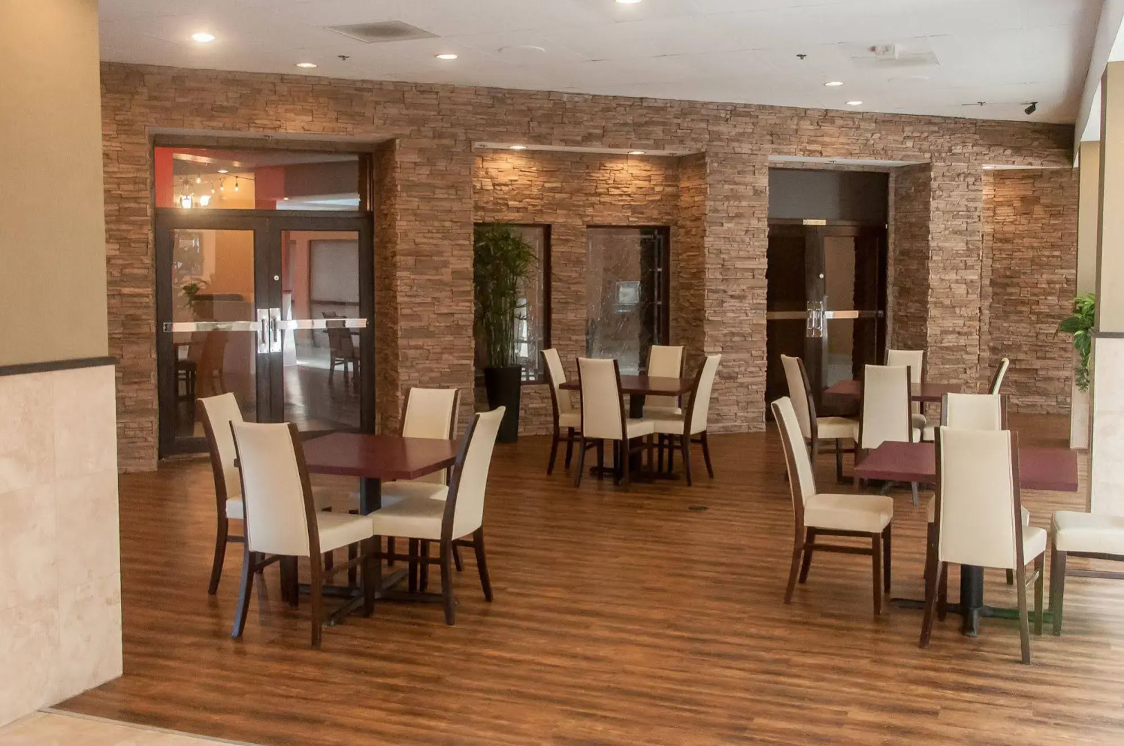 Windemere Hotel & Conference Center