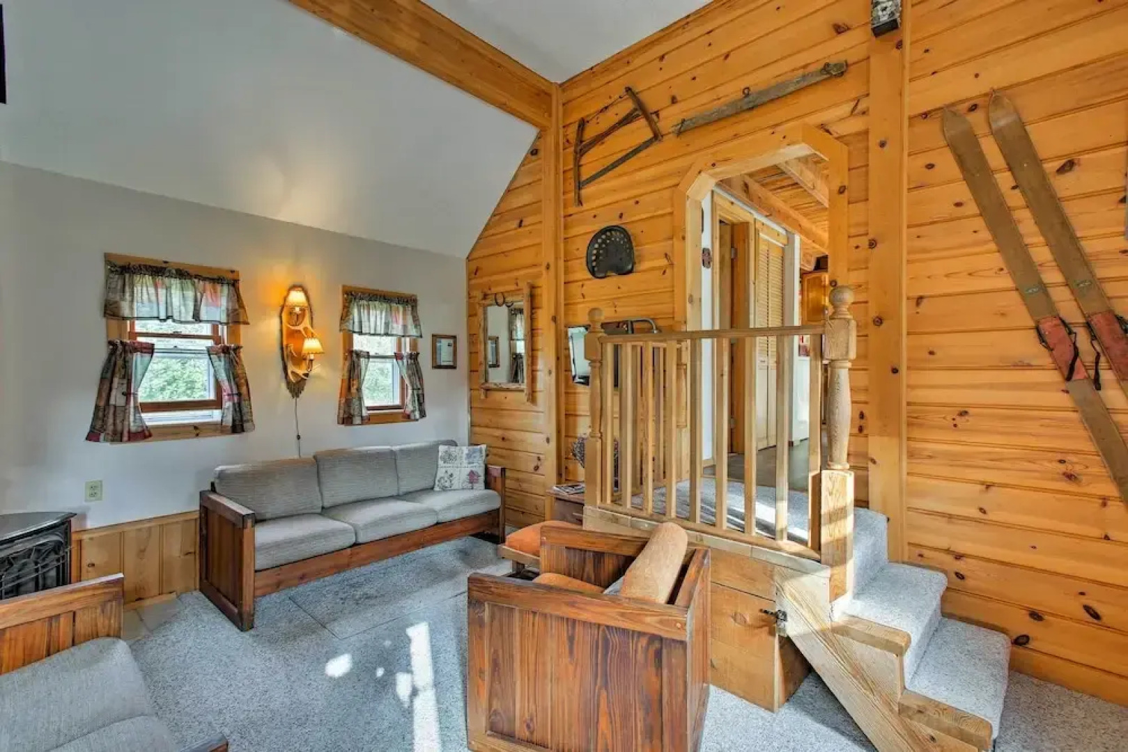 Leelanau Country Cottage ~ 4 Mi to Suttons Bay!