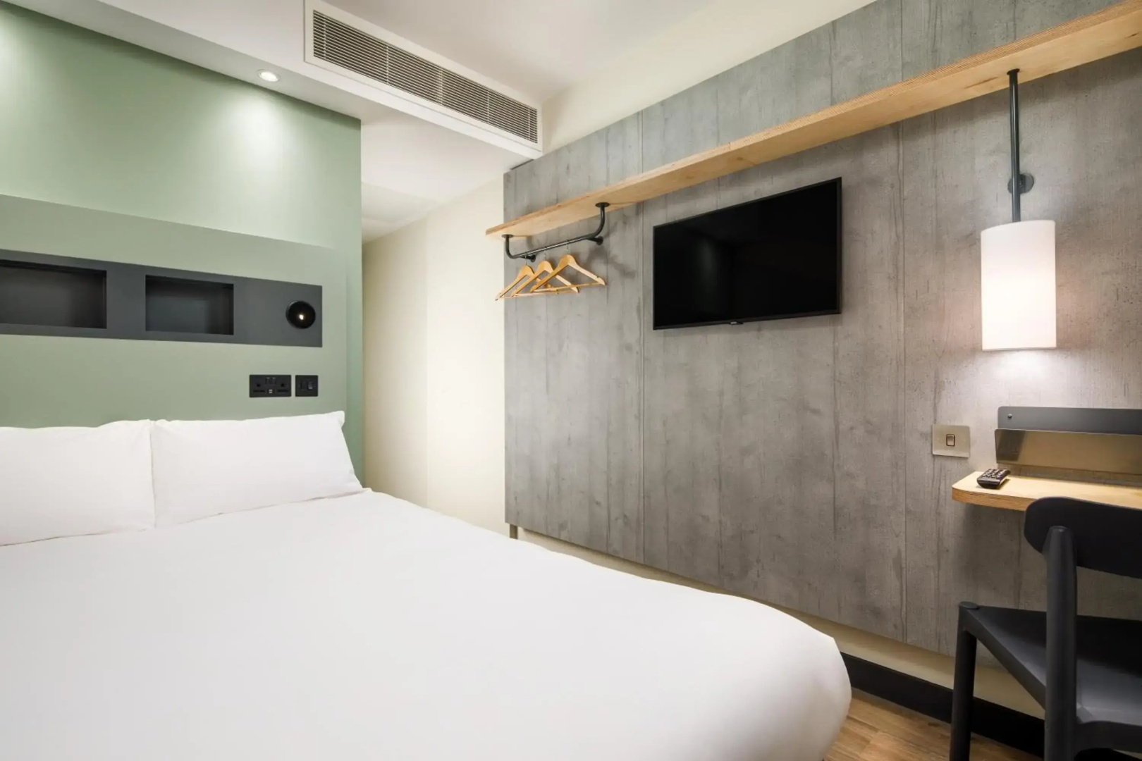 ibis budget Manchester Airport