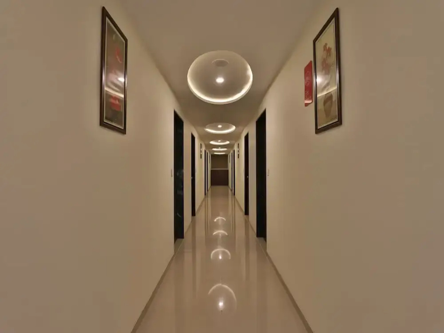 Collection O 12462 Hotel Shiv Inn