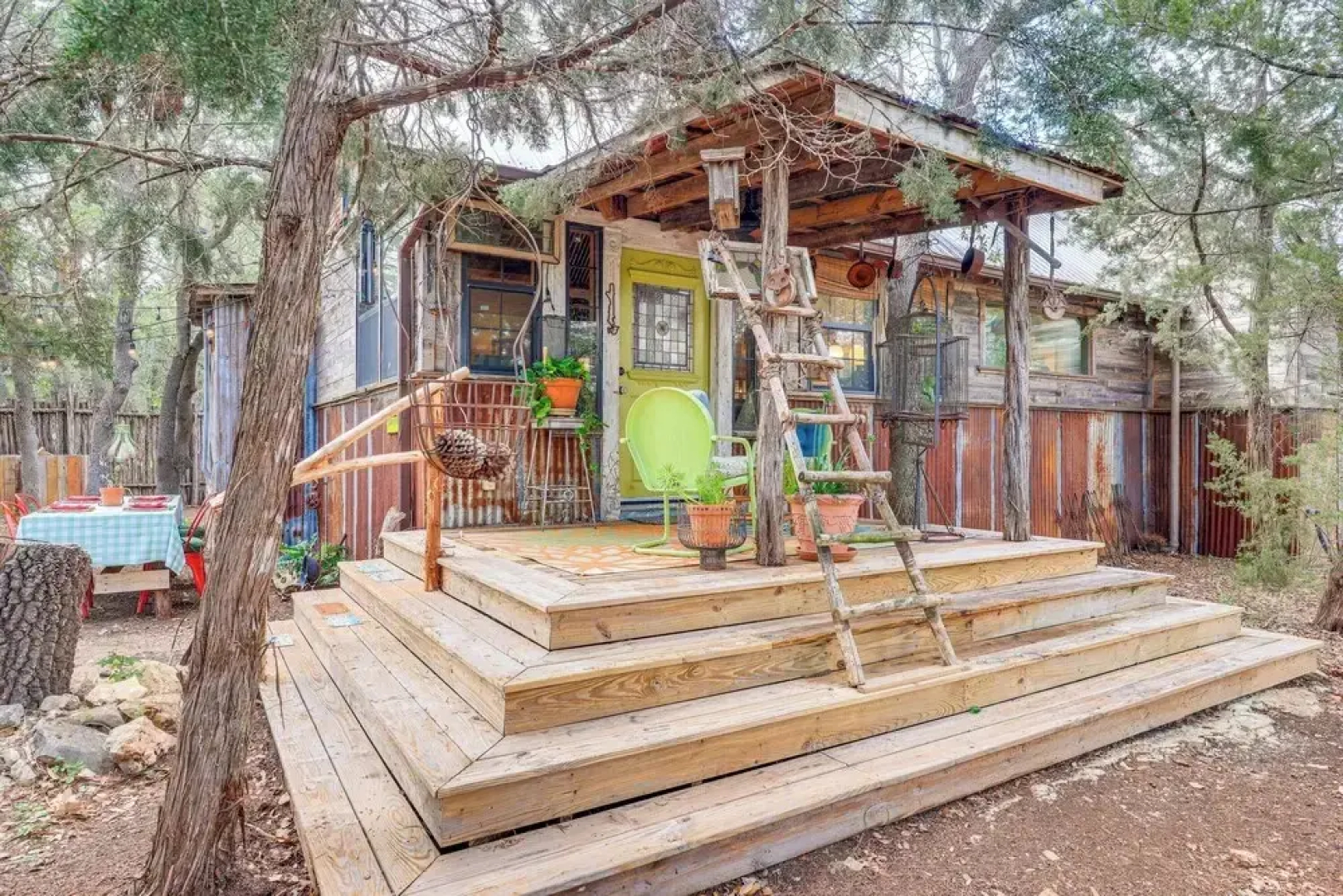 Pet-friendly Wimberley Cabin w/ Fire Pit & Hot Tub
