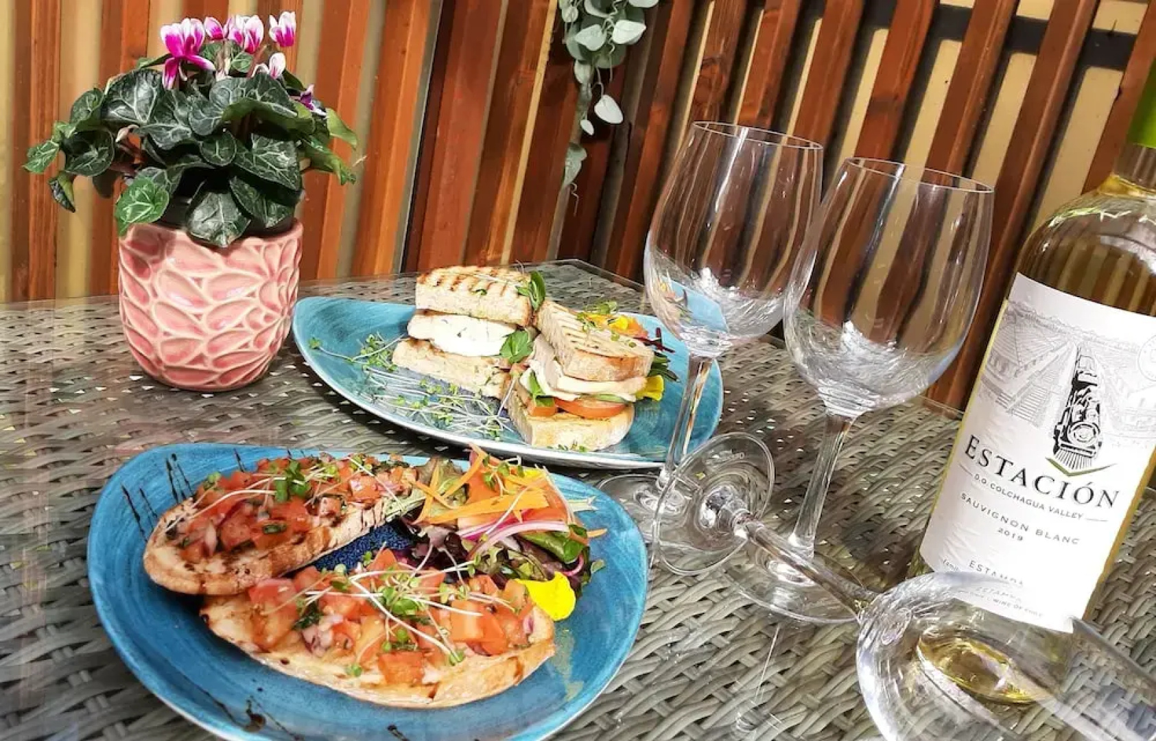 Rafter'S Gastropub