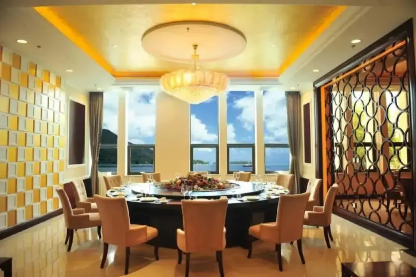 Yun-Jing Sea View Hotel