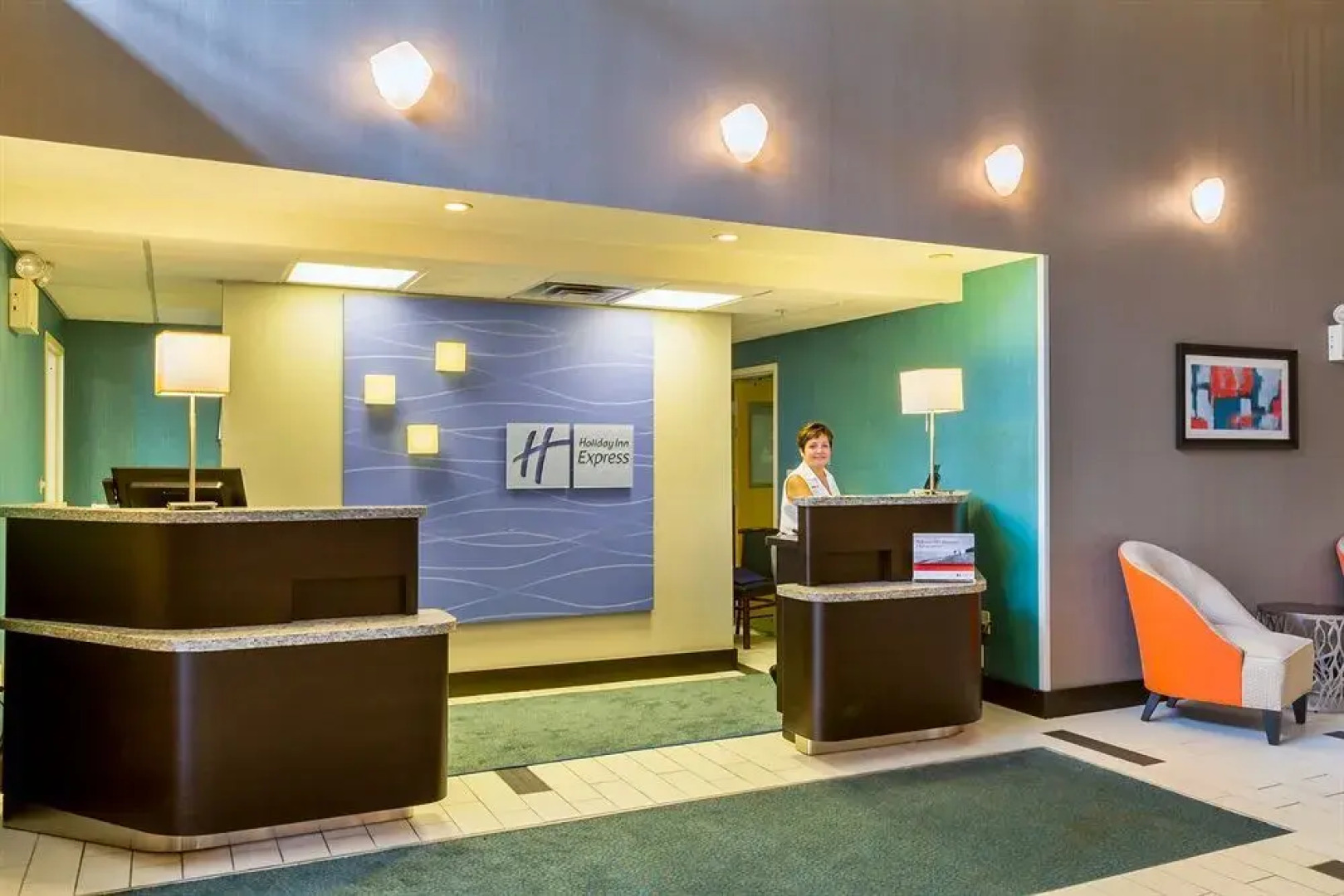 Holiday Inn Express Hotel & Suites Mt. Holly, An Ihg Hotel