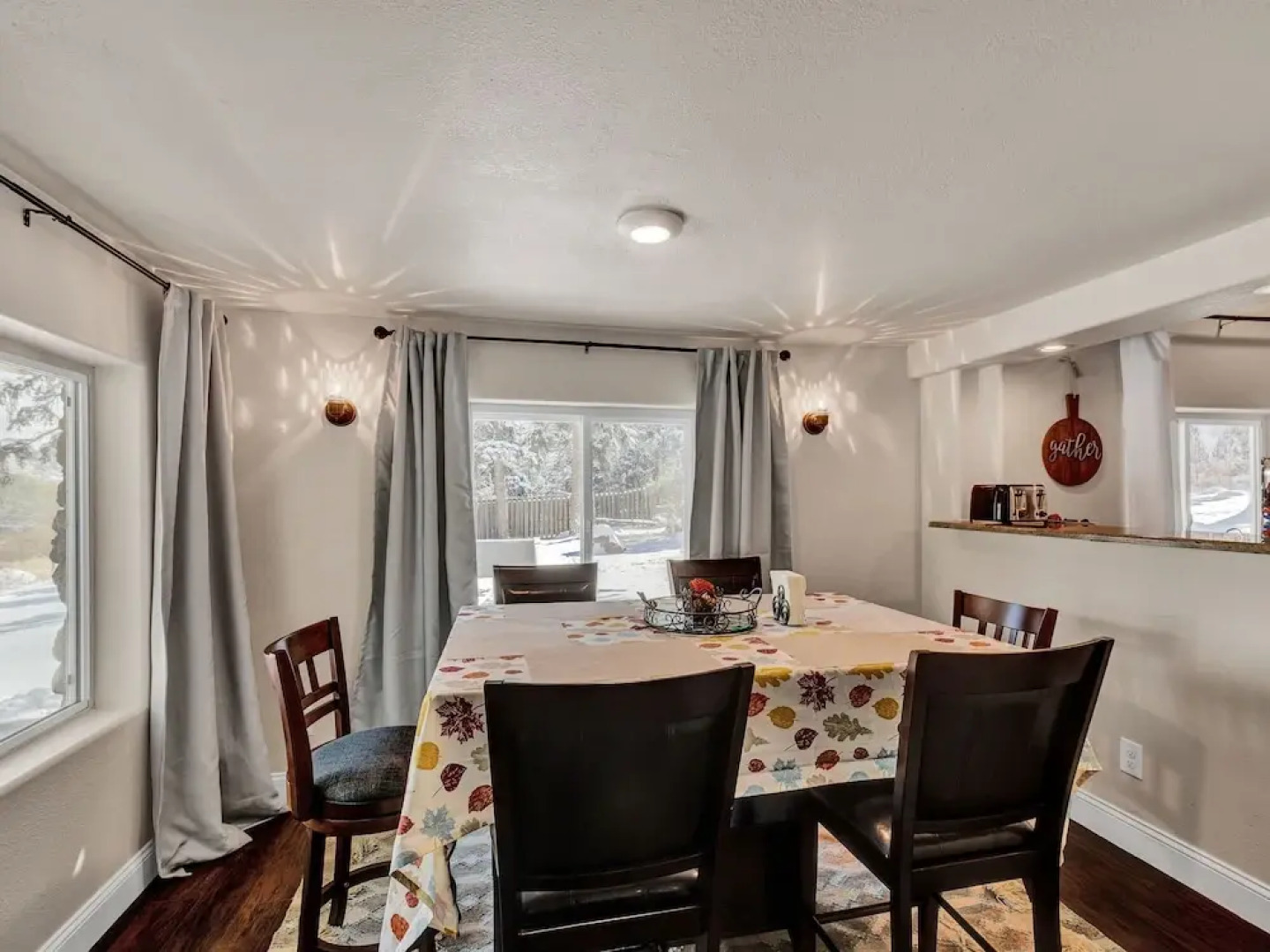 The Chipita Park Cabin