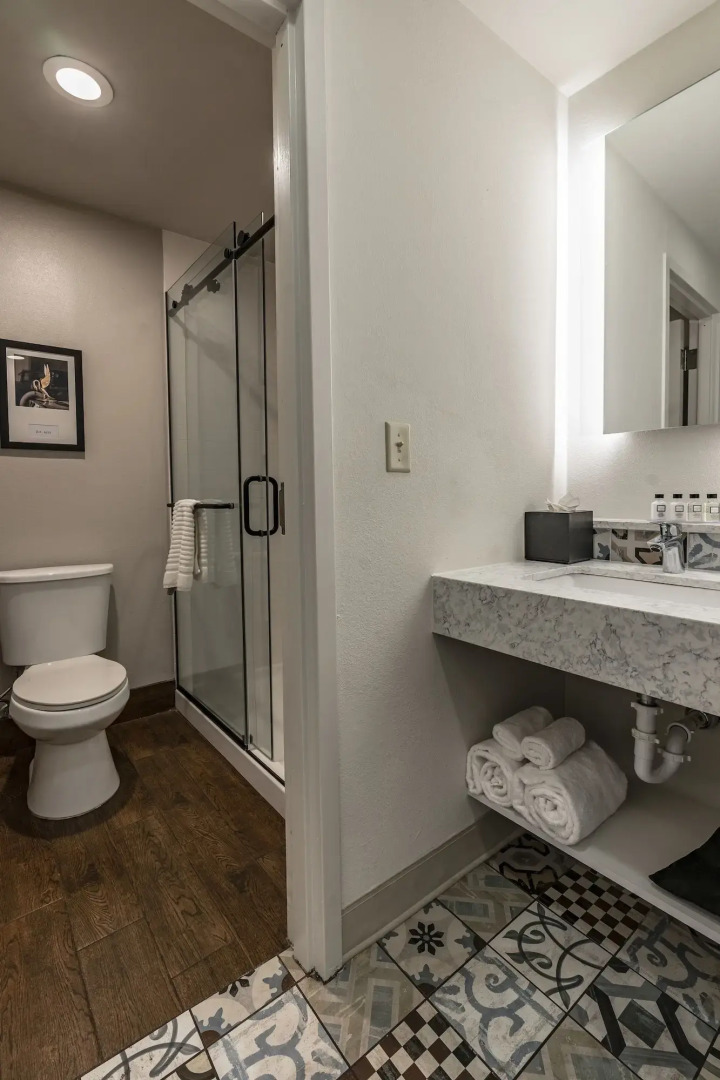 St Charles Coach House, an Ascend Collection Hotel