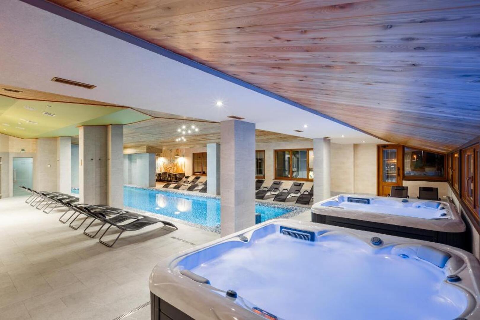 Отель Ganz & SPA