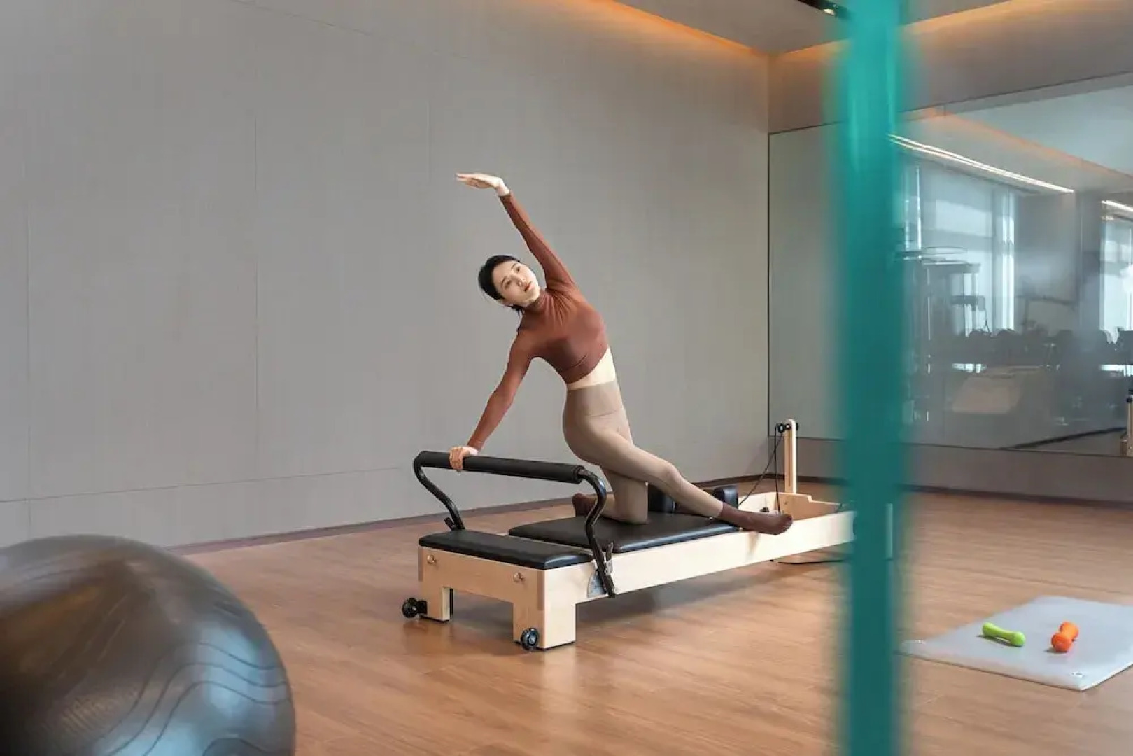 Crowne Plaza JINGMEN by IHG