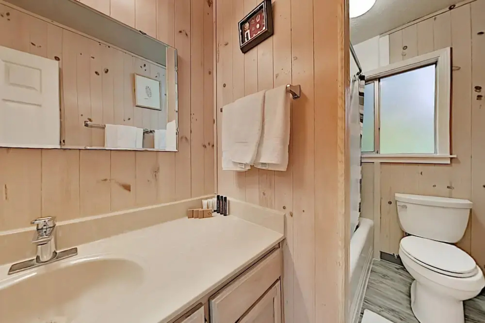 1495melo 3 Bedroom Home