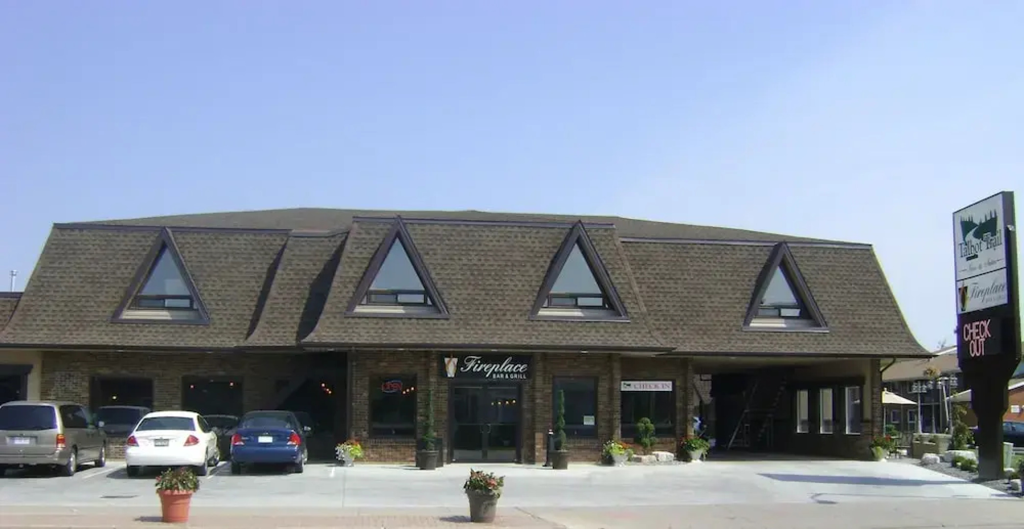 Talbot Trail Inn & Suites