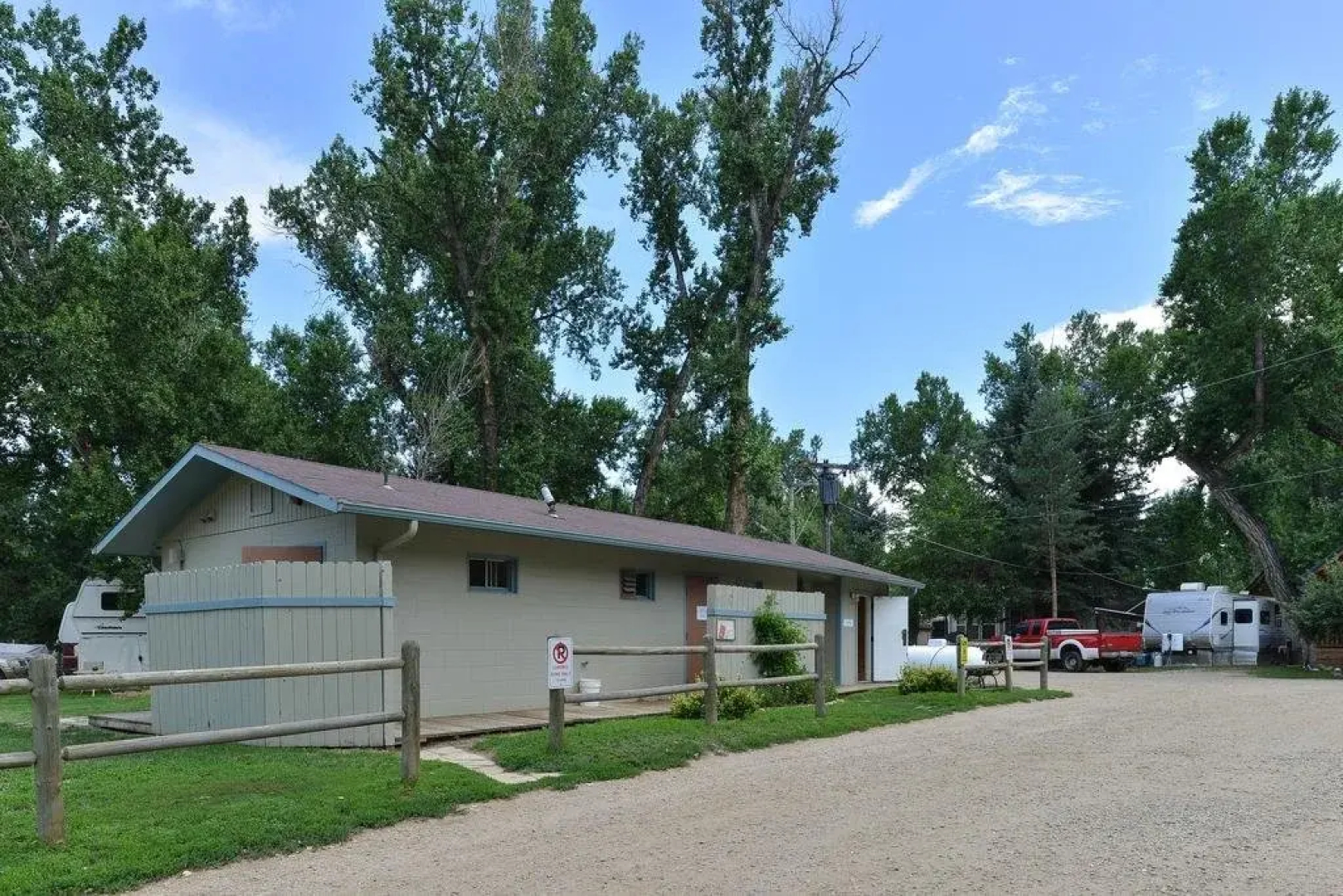 Riverview RV Park and Campground - A Cruise Inn Park
