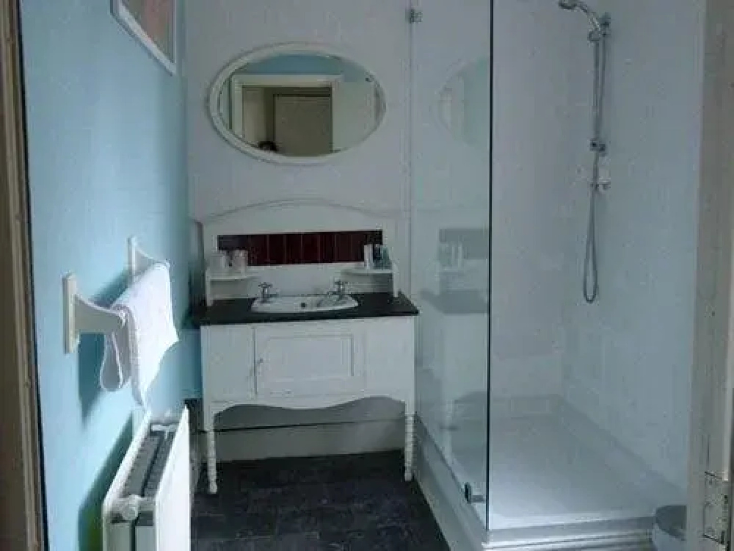 Alfred's Lodge - B&B