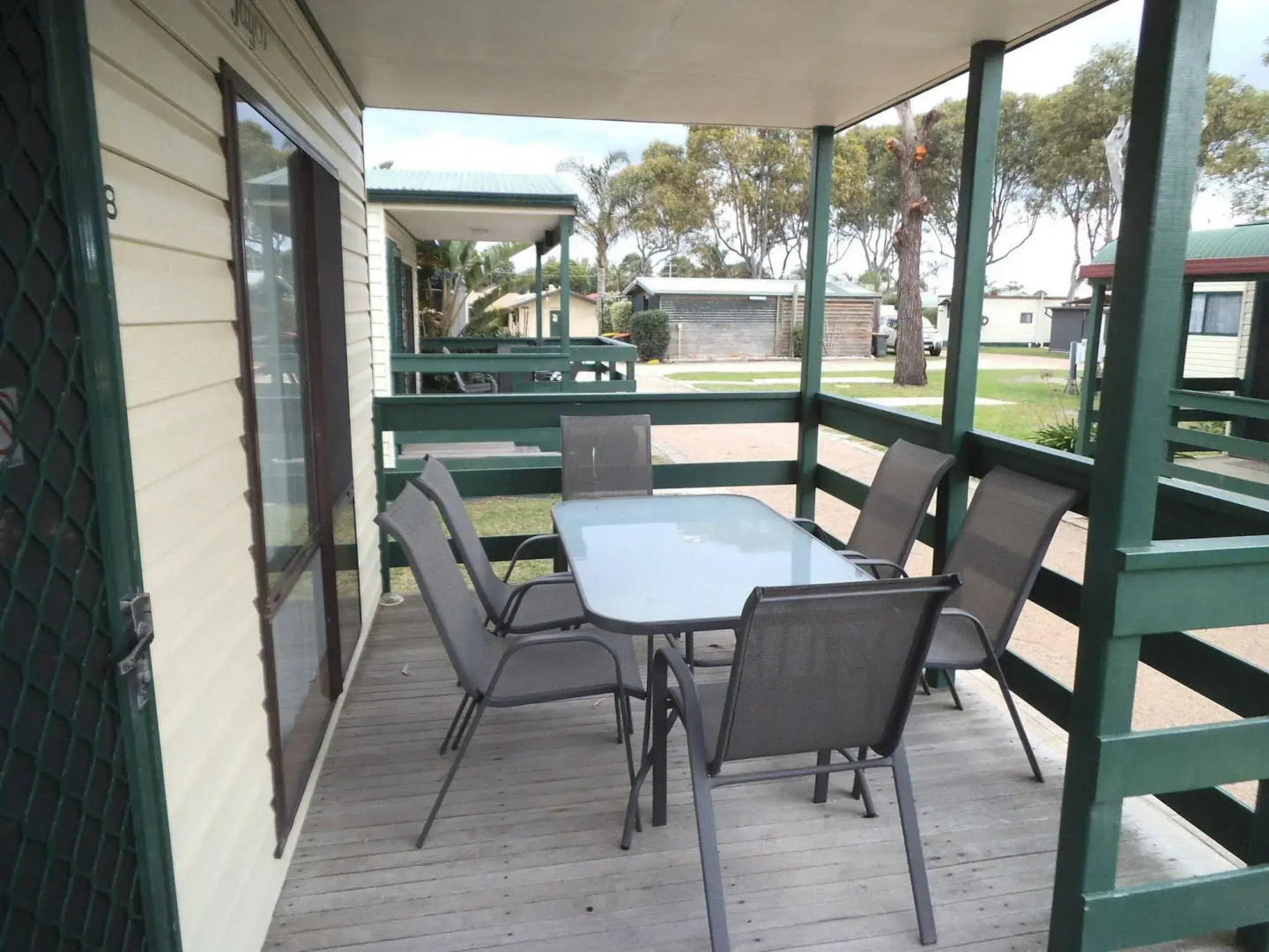 Echo Beach Tourist Park