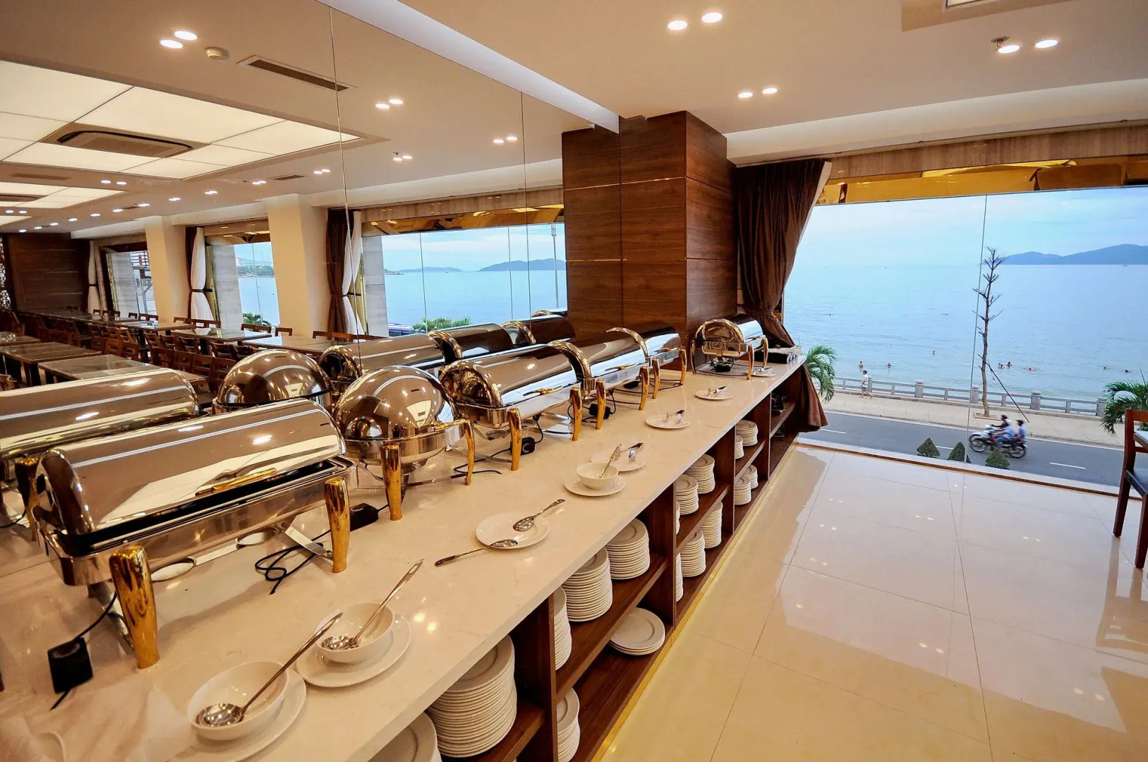 Lenid Nha Trang Hotel