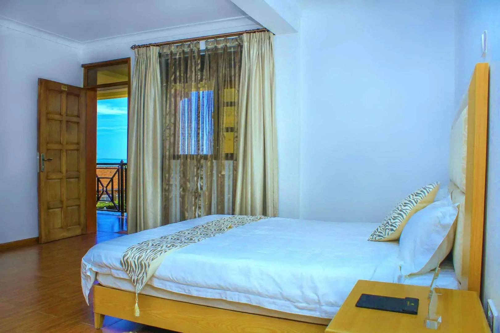 Rosemary Courts Hotel