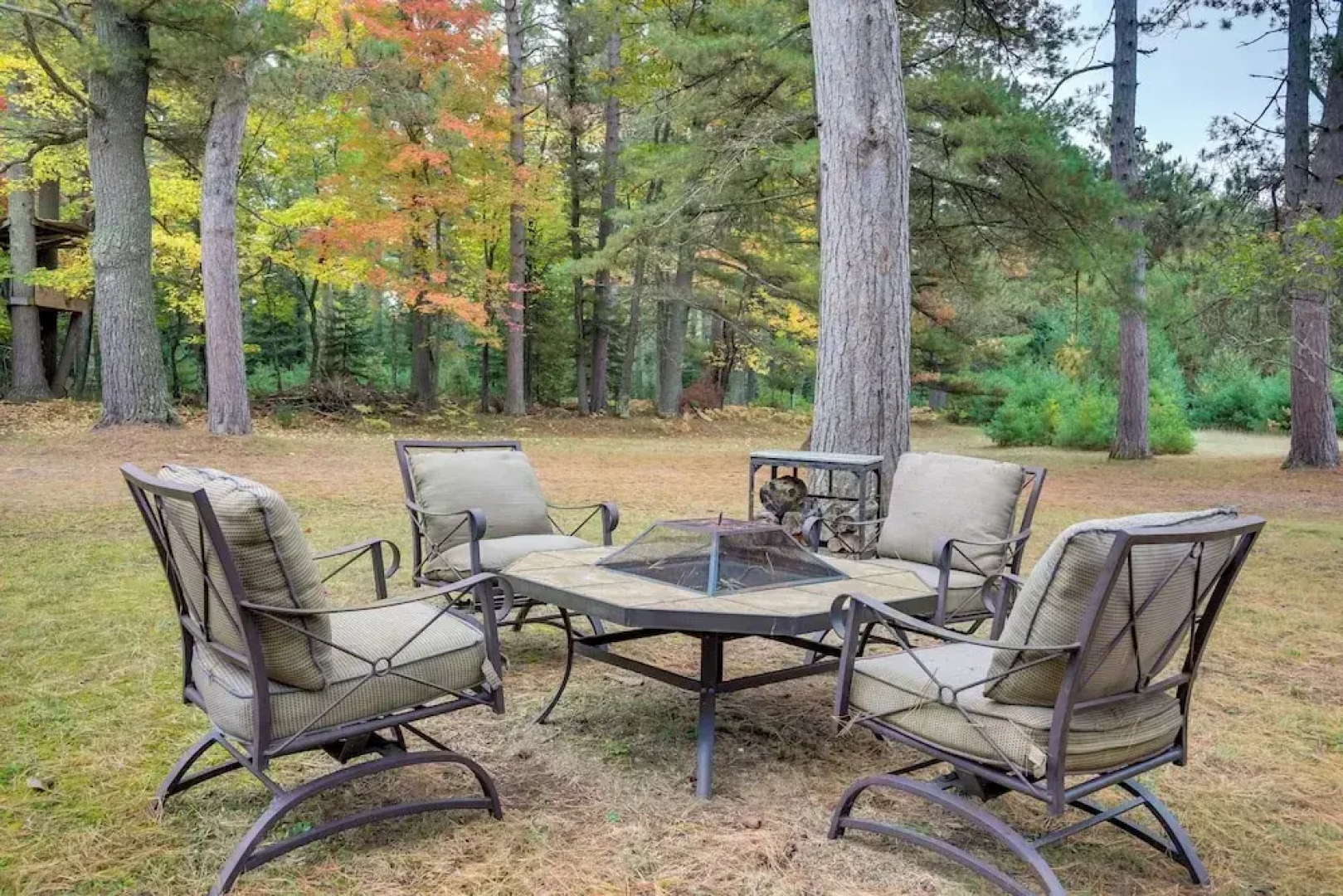 Peaceful Saint Germain Home w/ Fire Pit!