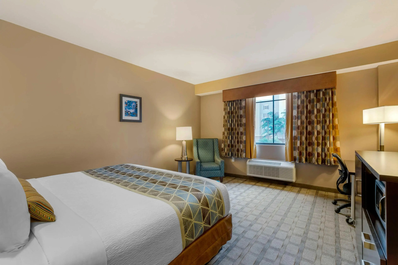 Best Western Plus Miami Executive Airport Hotel & Suites