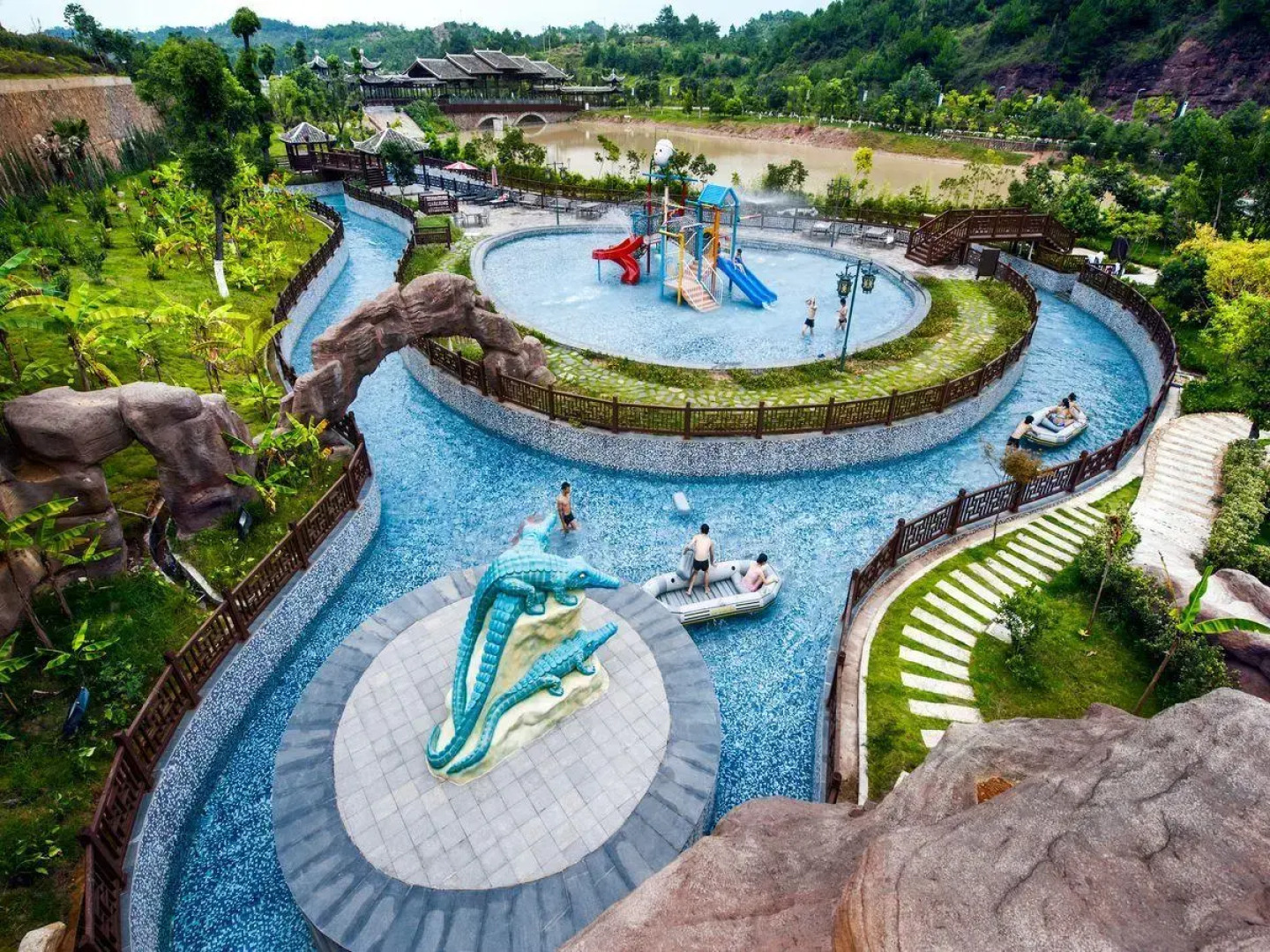 Longyan Liancheng Tianyi Hotsprings Resort