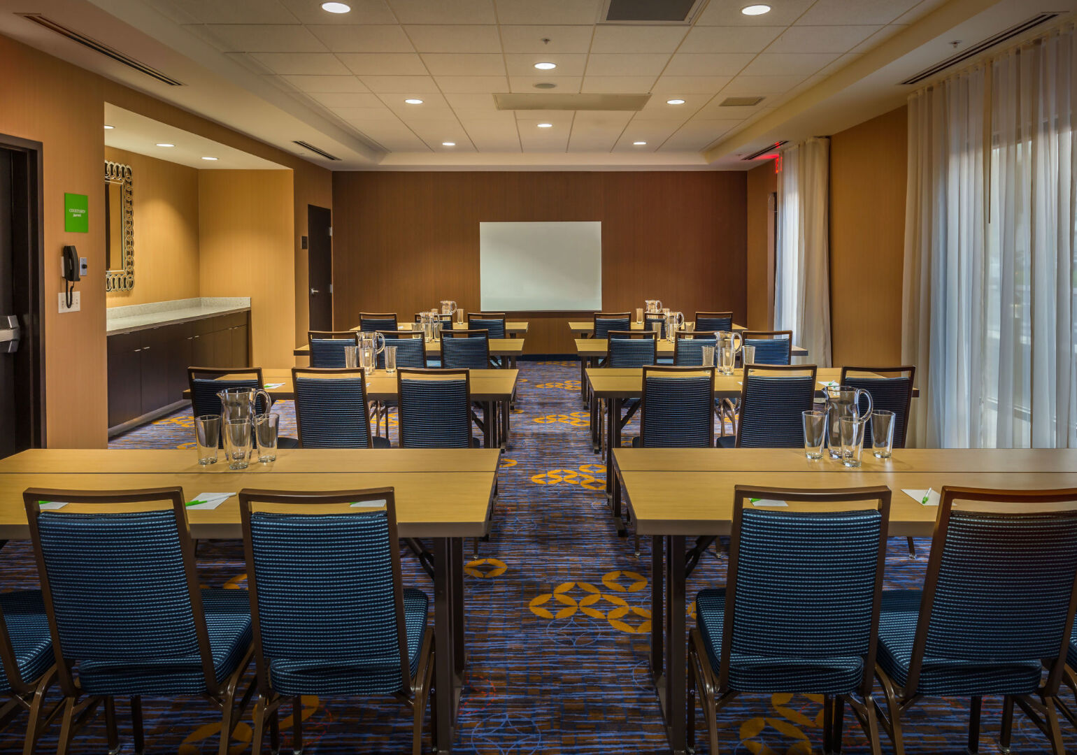 Courtyard Reno Downtown/Riverfront