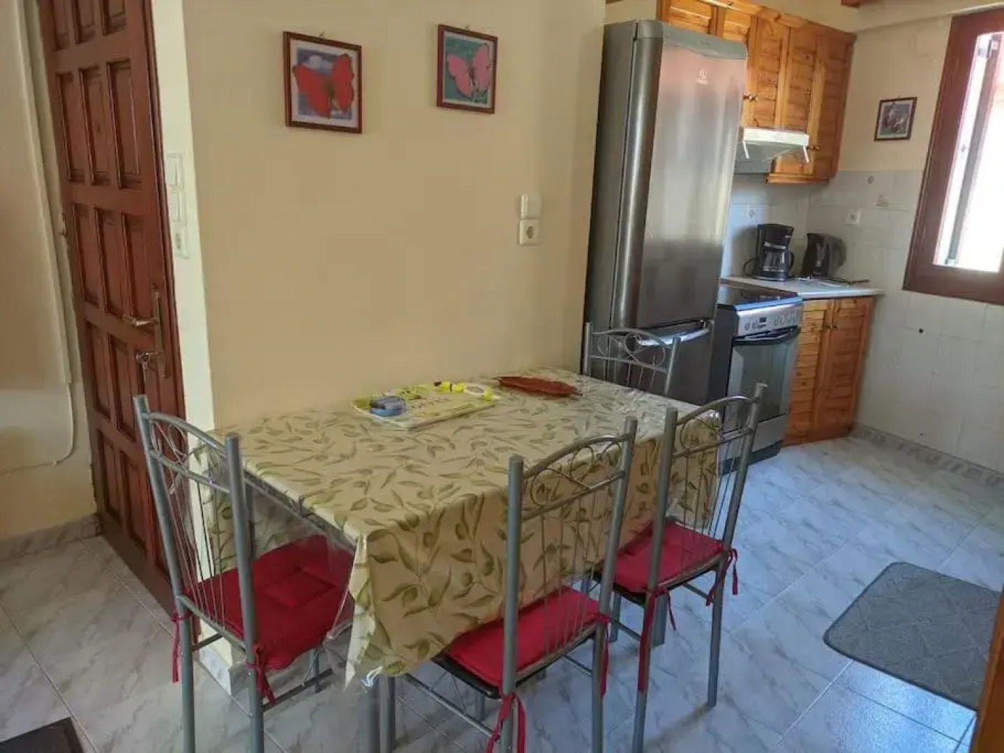 House with Kastro view