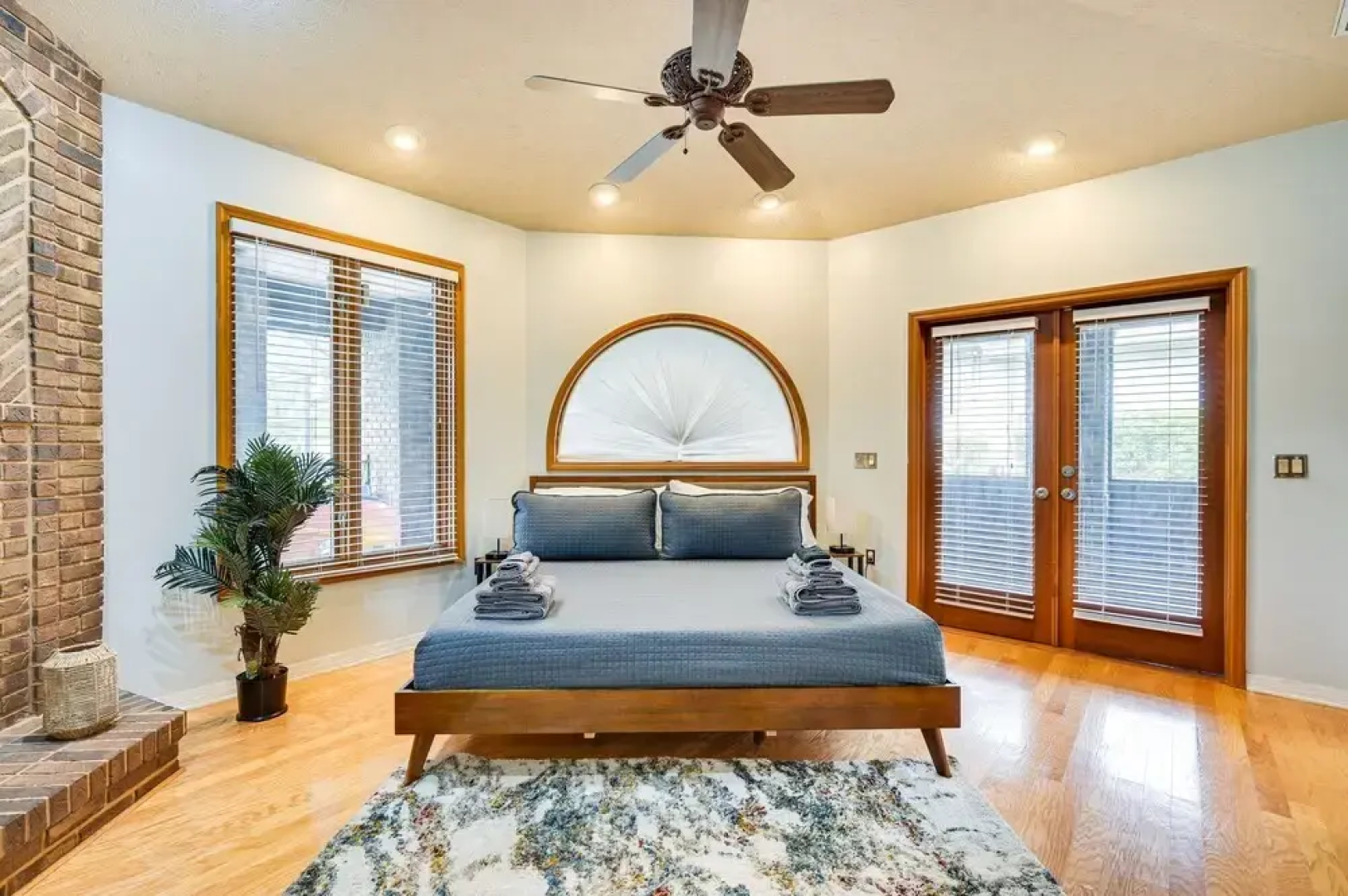 2 Mi to Busch Gardens: Retreat in Scenic Community