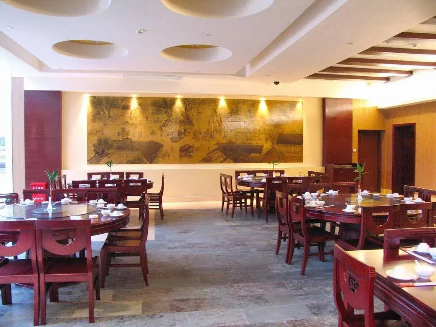 Chenzhou Huatian Hotel