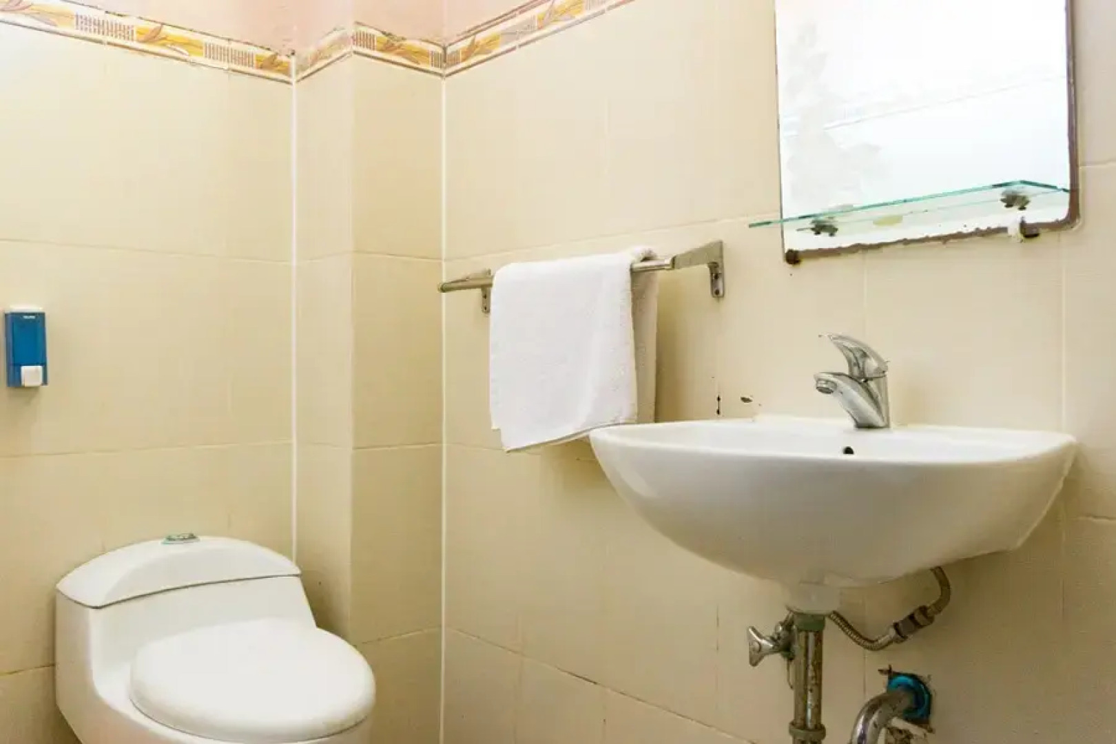 RedDoorz @ Jalan Cendrawasih Timika