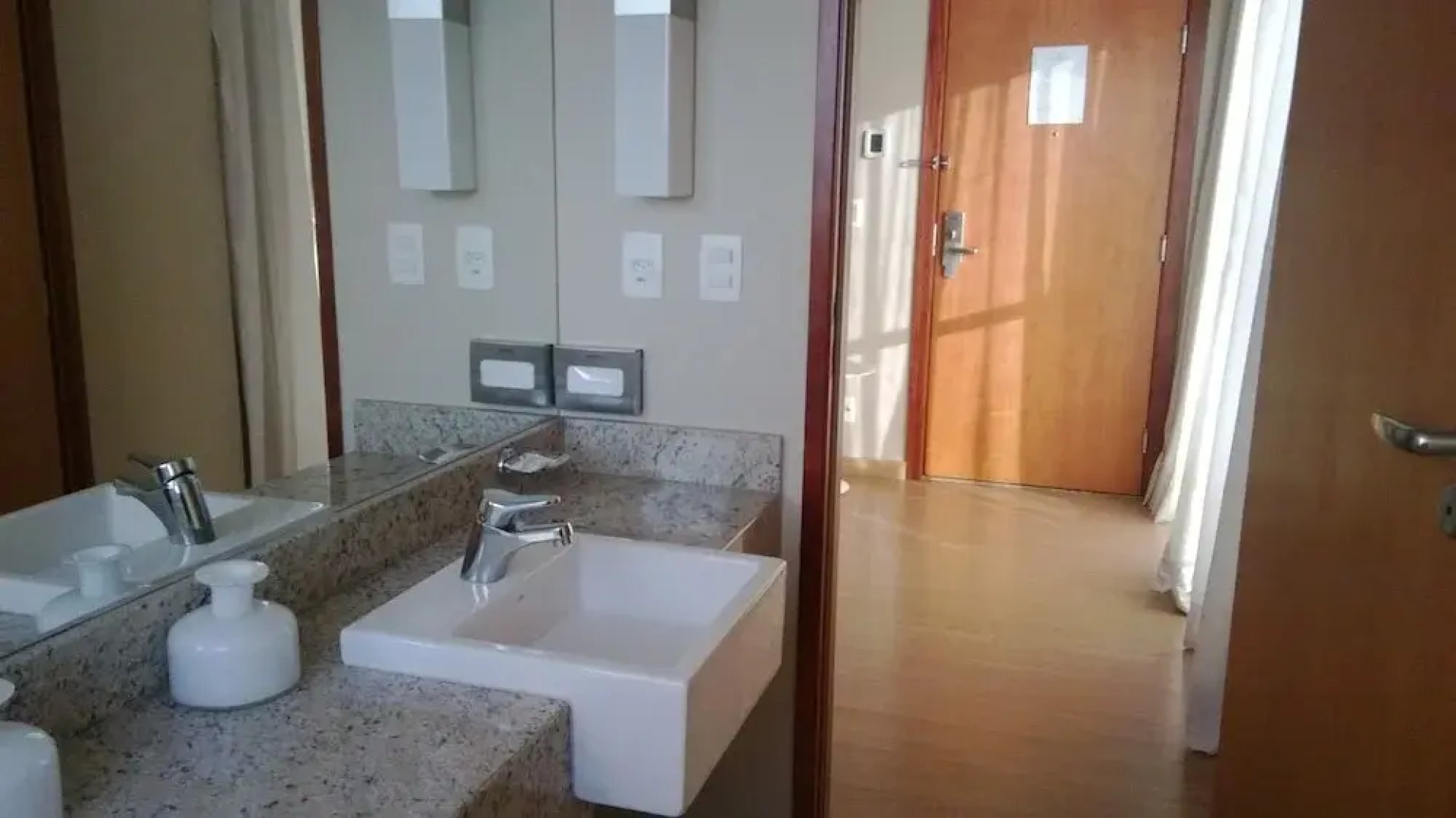 Caesar Business Manaus