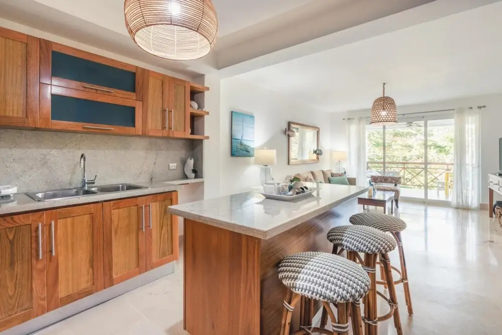 A few Steps to the Beach Enjoy This Joyful apt at Playa Dorada W Breakfast Included