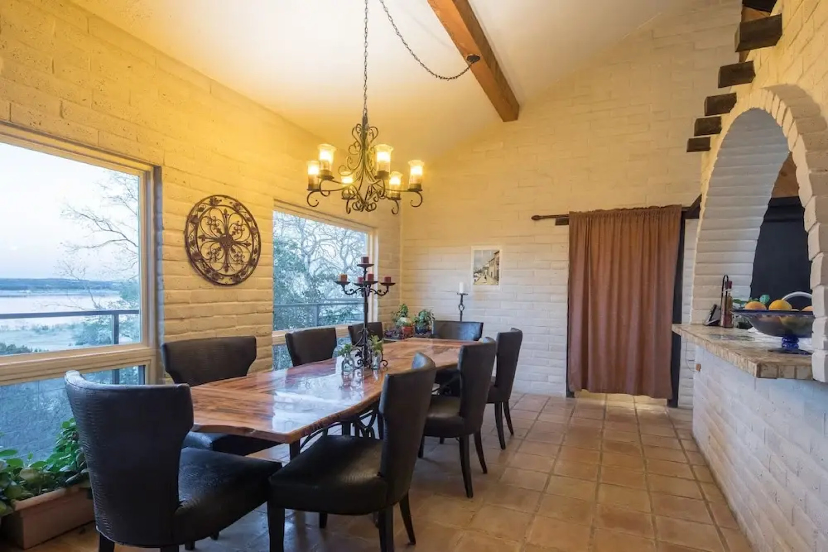 Hacienda Lake Lodge - 4 Br Home