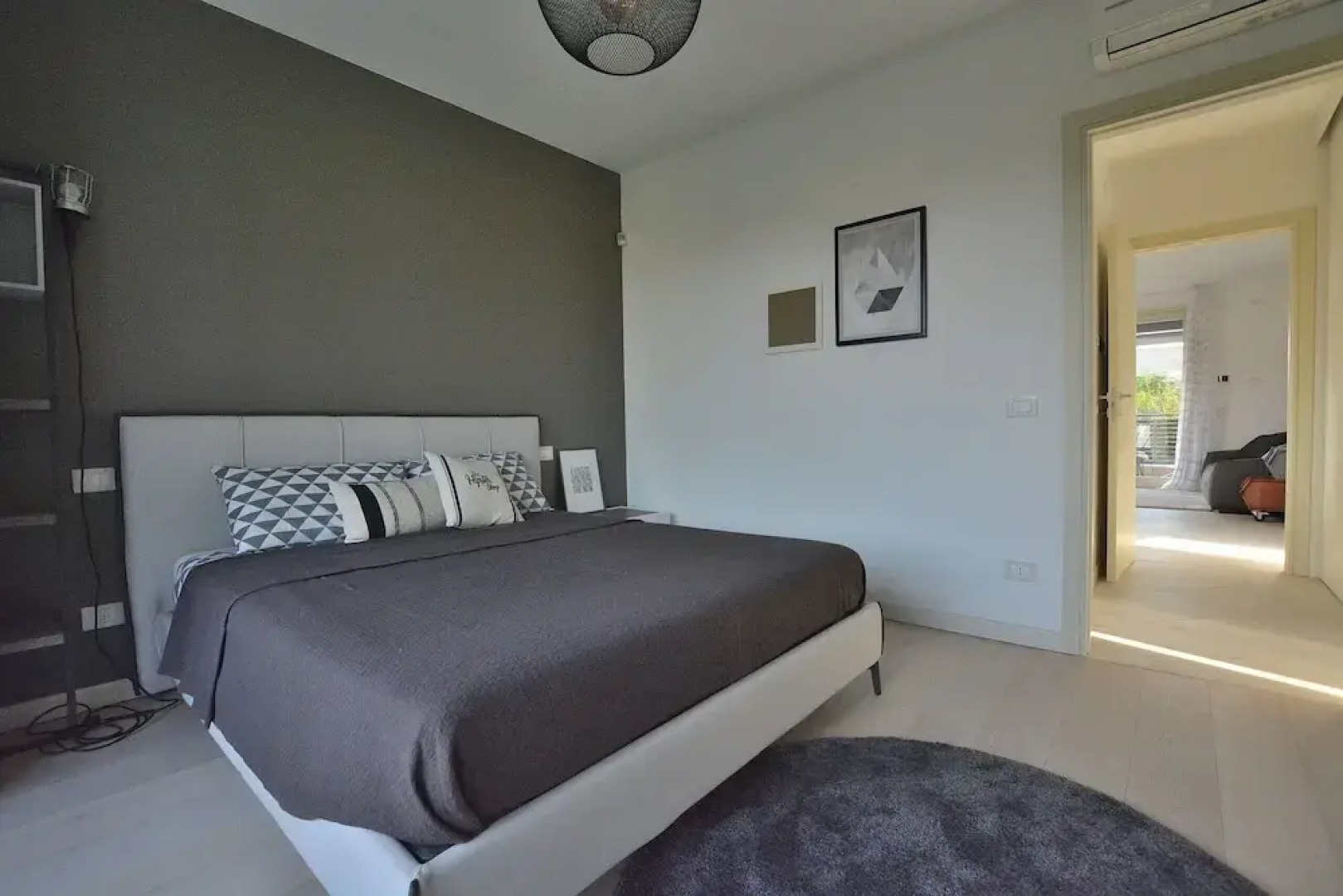 Apartment Berengario With Pool