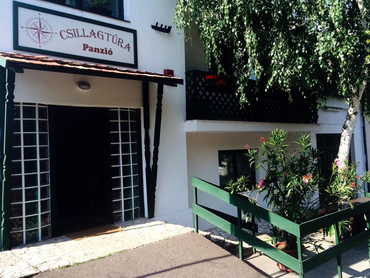 Csillagtúra Panzió