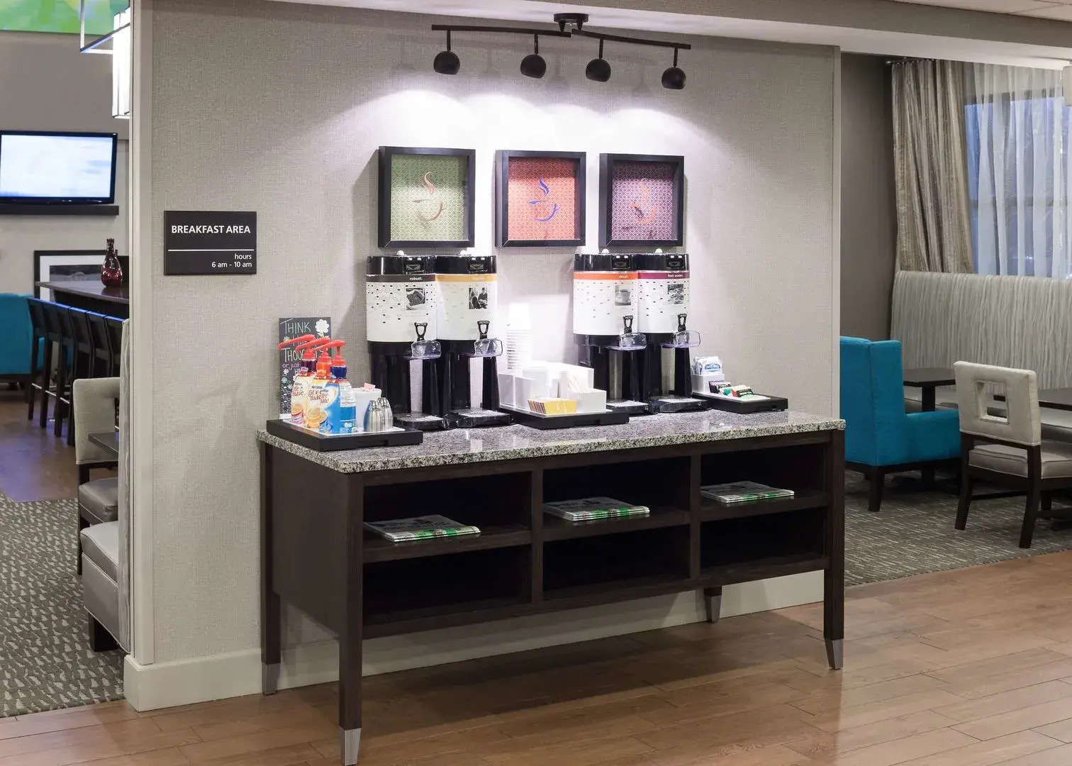 Hampton Inn & Suites Cedar Rapids - North