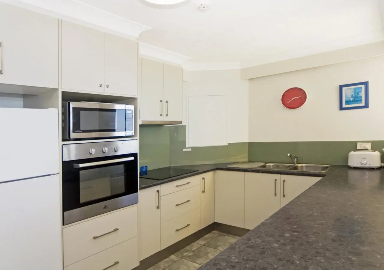 Pelican Sands Beach Resort