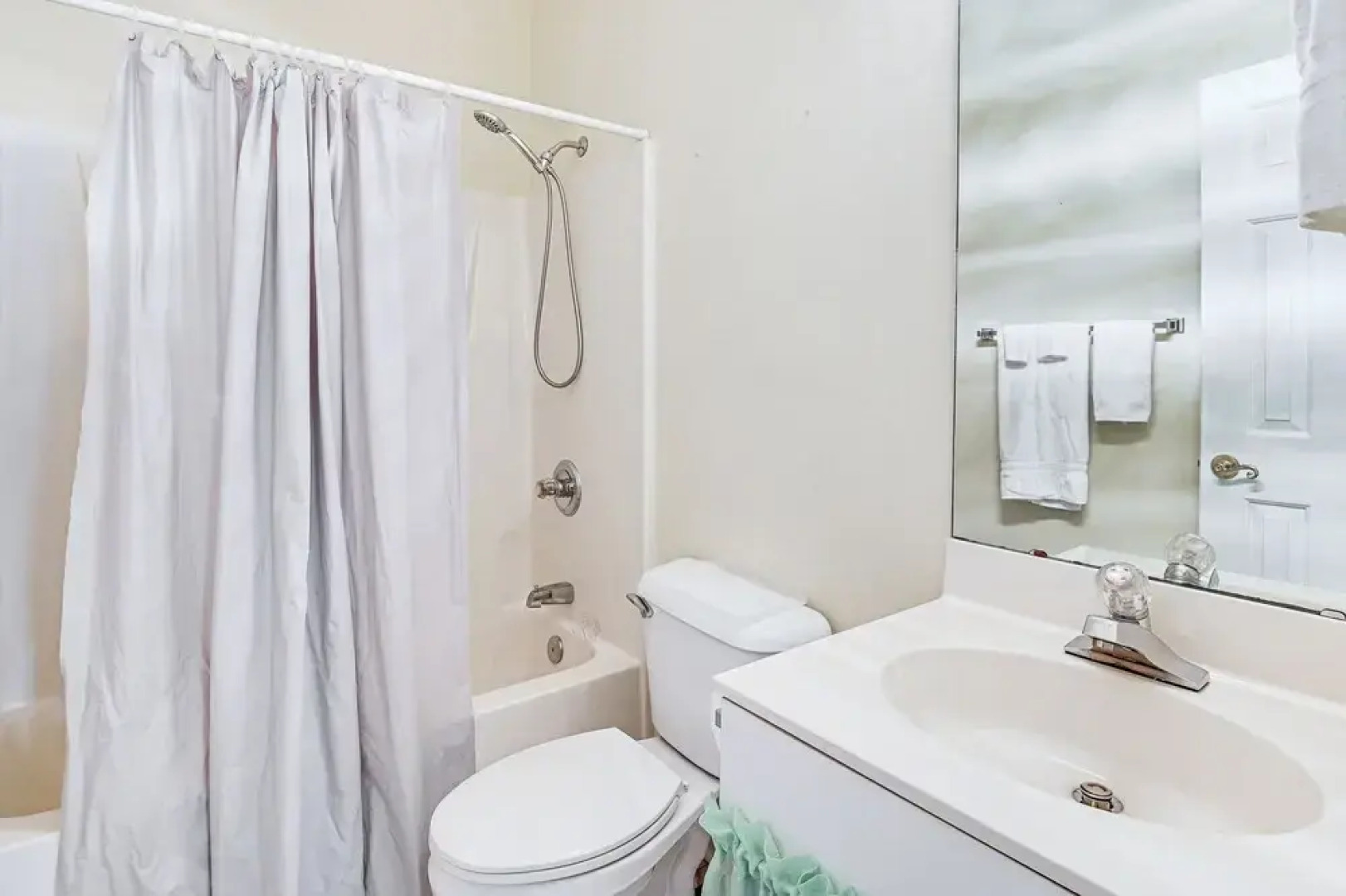 6 Mi to Myrtle Beach Hot Spots: Cozy Condo!