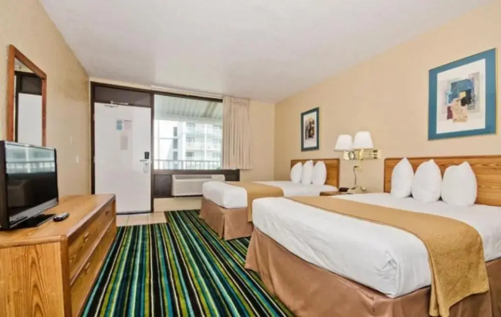 John Yancey Oceanfront Inn