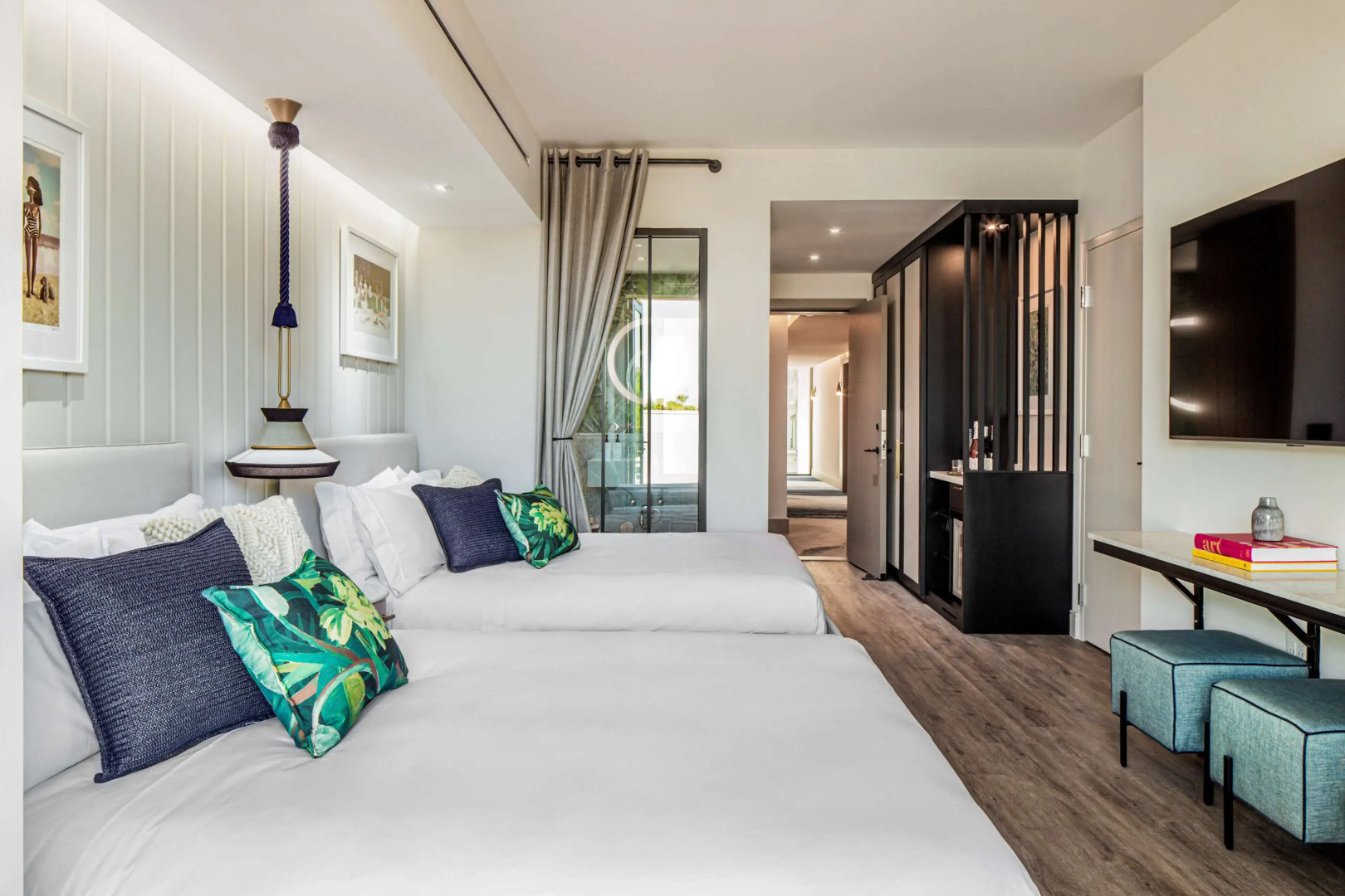 The Ray Hotel Delray Beach, Curio Collection by Hilton