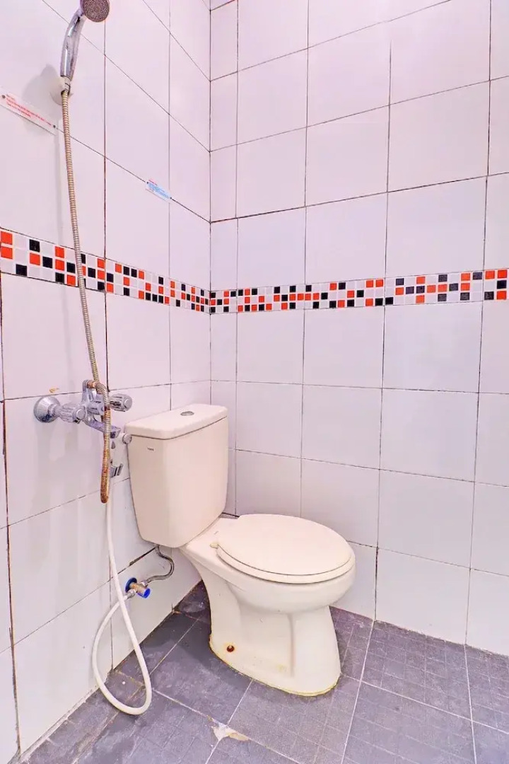 Gusti Residence by OYO Rooms