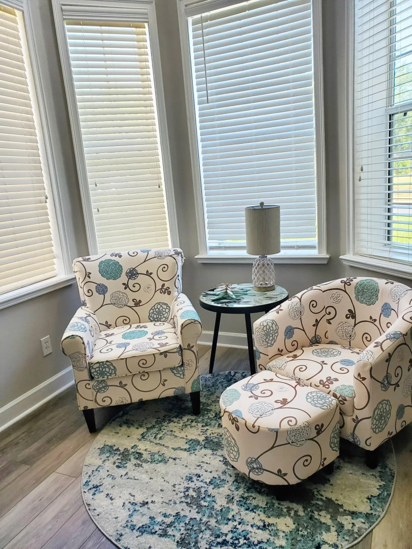 P2149VD - Newly renovated pool/spa home: 10 guests, Davenport, US