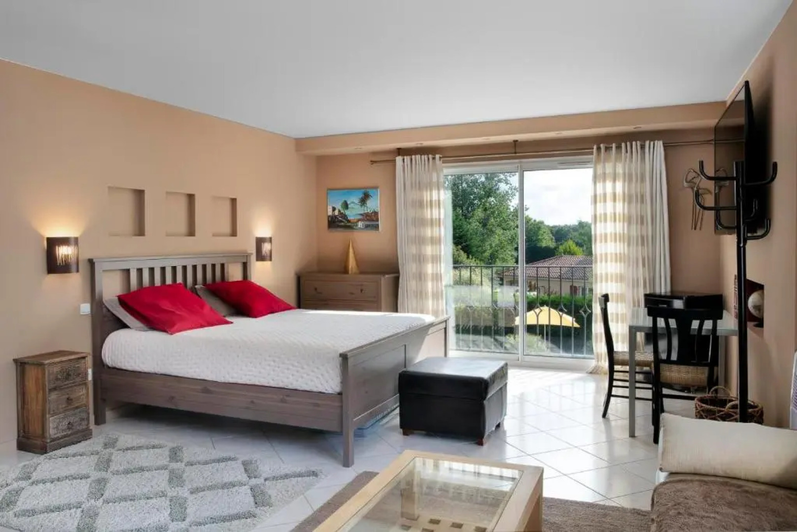 La perle rouge A Panazol