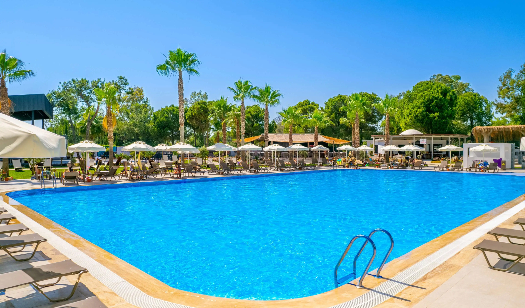Berry Blue Hotels - All Inclusive