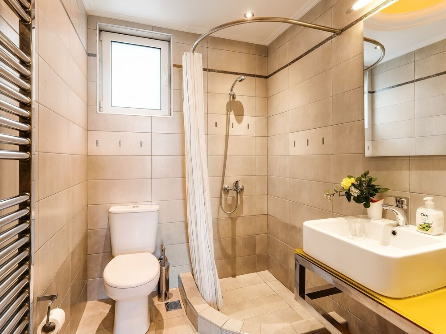 Restful Holiday Home in Attica With Garden and Fireplace