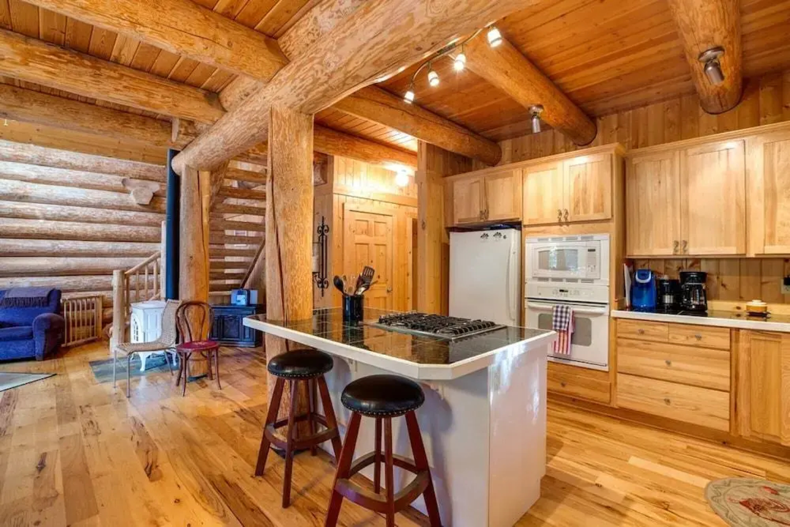 Mt Baker Lodging Cabin 10 Sleeps 8