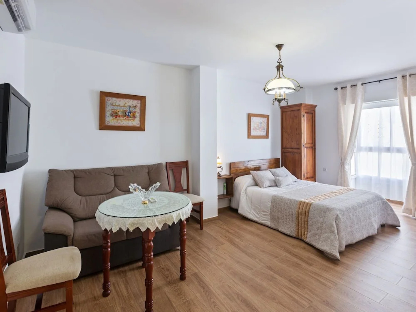 Elegant Holiday Home in Olvera With Terrace