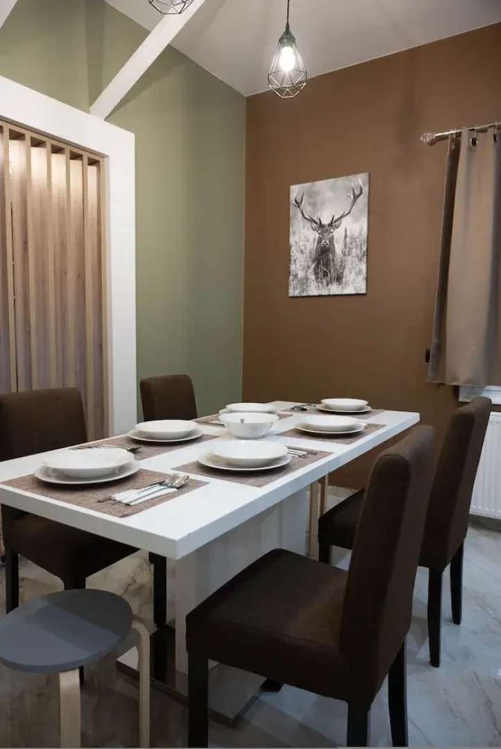 Aurora Breeze Trikala Town