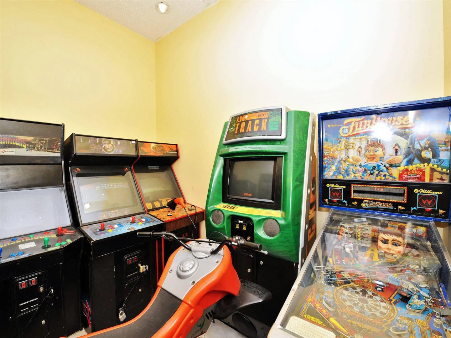 Phoenix Condominiums by Vacasa