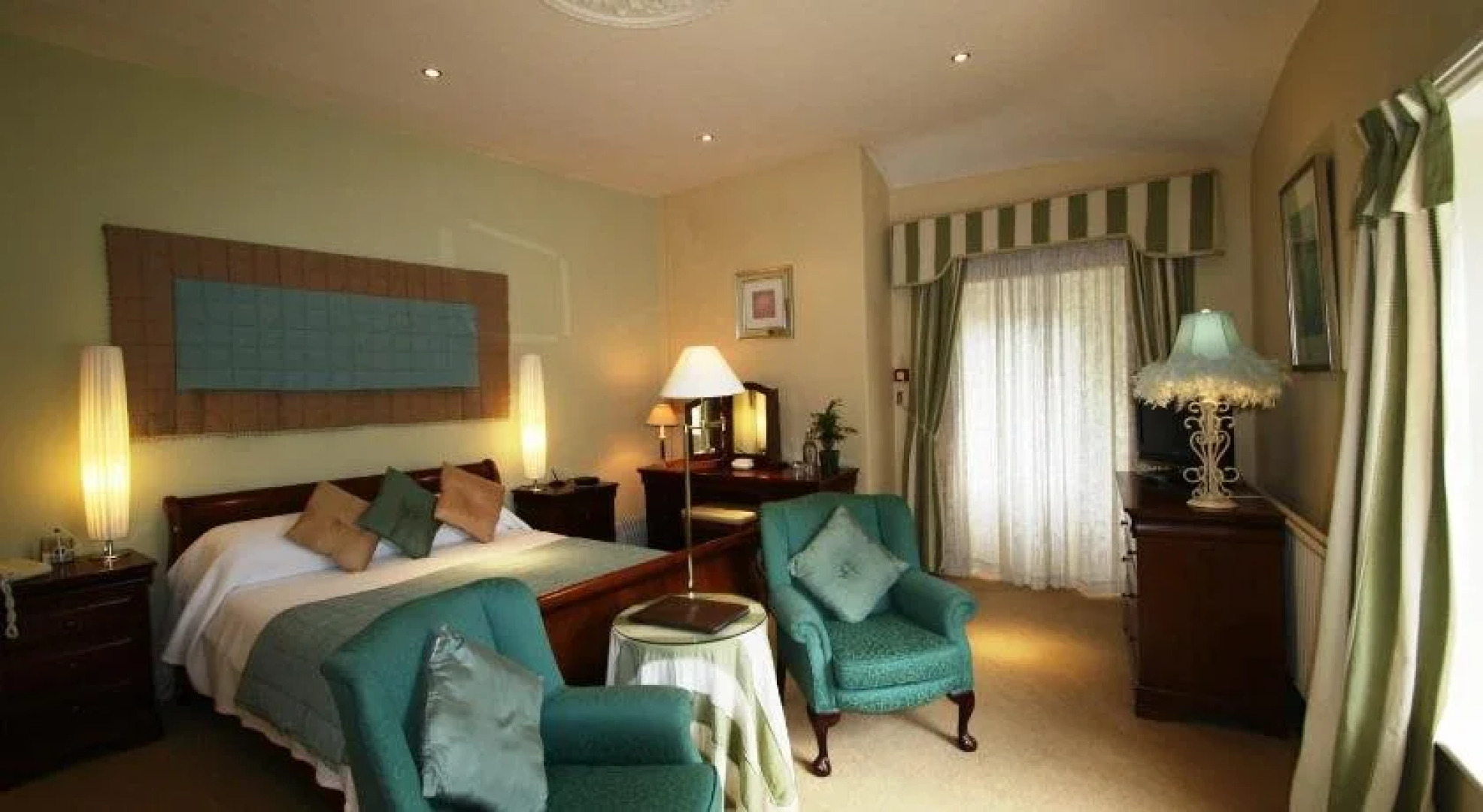 Pen-Y-Dyffryn Country Hotel