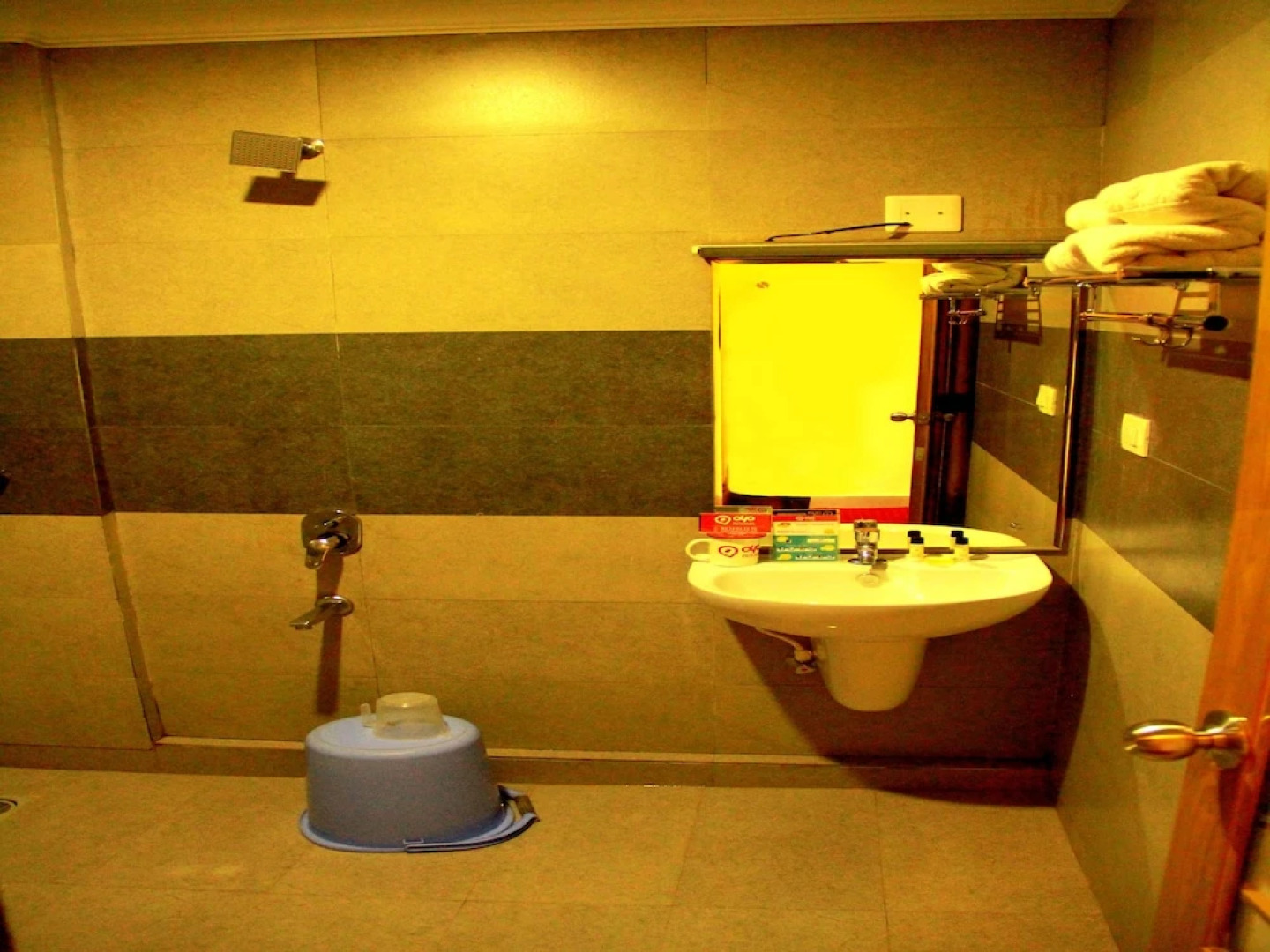 OYO 17320 Vijaya Residency