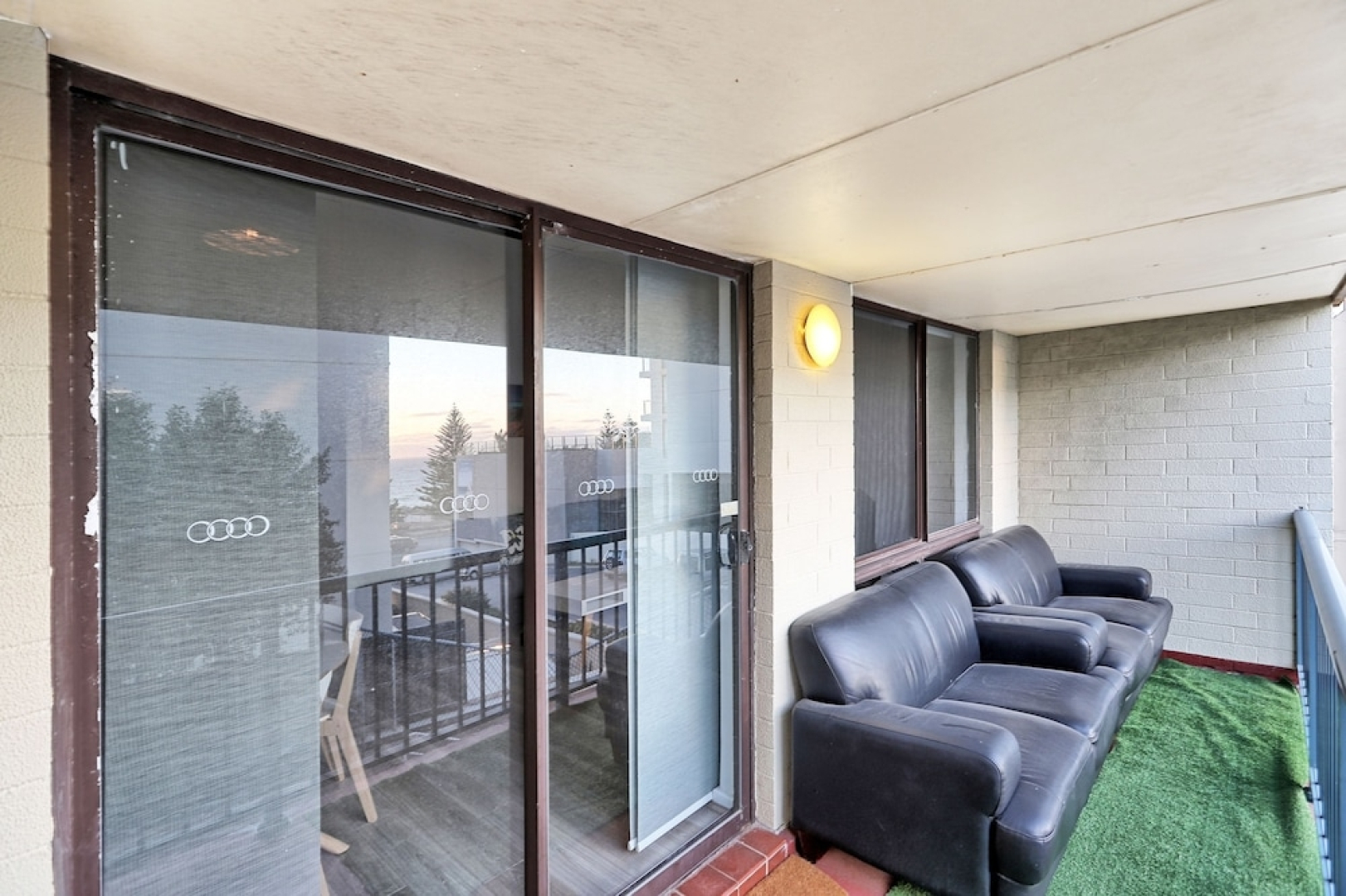 West Beach Lagoon 221 - Stylish Apartment